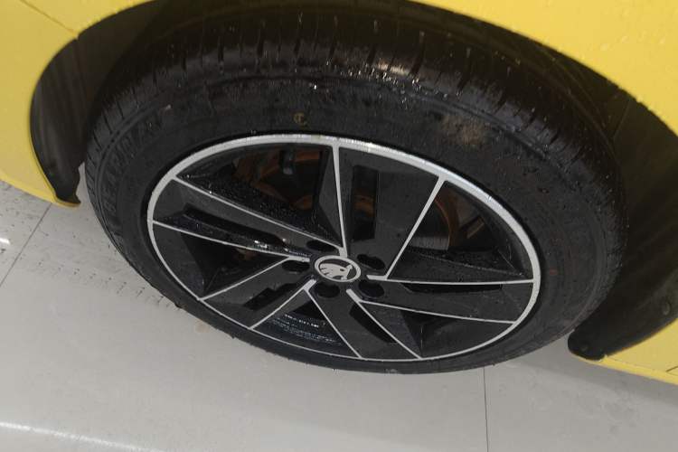 Used Skoda Fabia 2017 1.6L Automatic Sport Edition