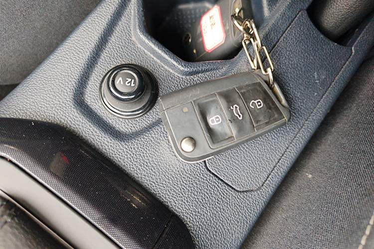 Used Volkswagen Lavida 2023 New Rui 1.5L Automatic New Yi Edition