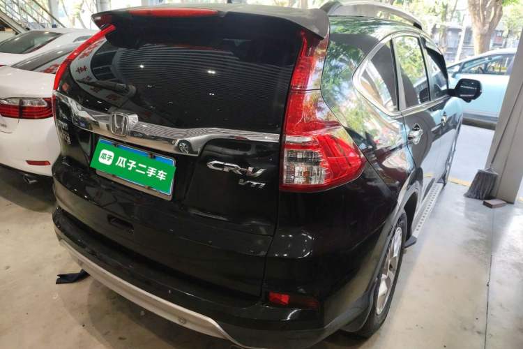 Used Honda CR-V 2015 2.4L two-wheel drive luxury version
