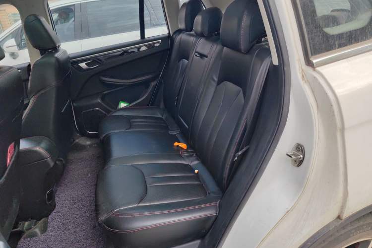 Used Zotye Domy X5 2015 1.5T Manual Luxury Model China V Standard