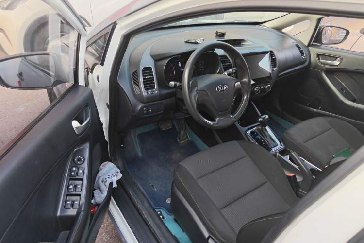 Used Kia K3 2016 1.6L Automatic GL
