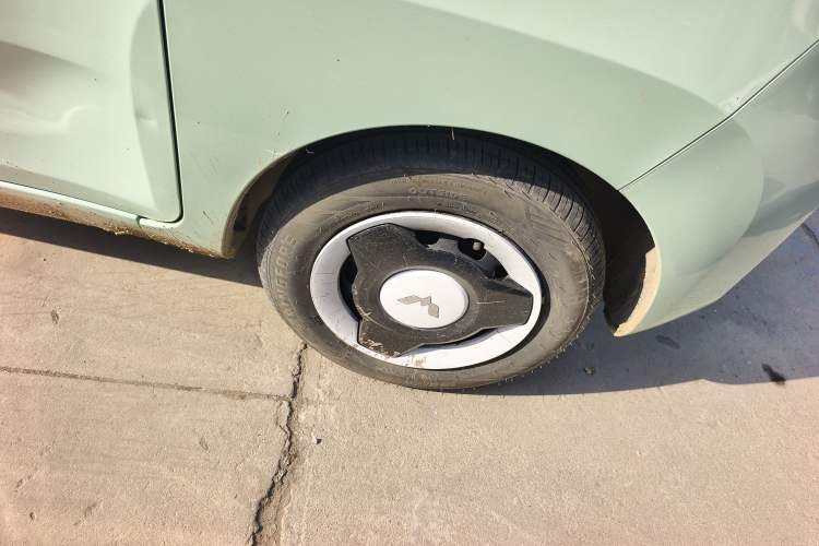 Used Wuling Hongguang MINIEV 2021 Macaron Premium Model – Lithium Iron Phosphate
