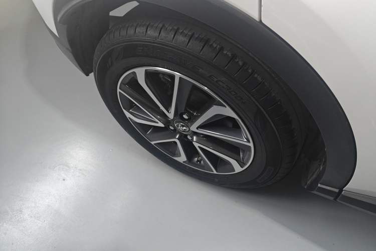 Used Toyota IZOA 2021 2.0L Yichi Version