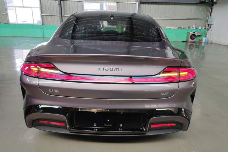 Used  SU7 2024 Rear-Drive Long-Range Intelligent Driving Version
