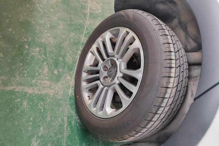 Used Qoros 5 2019 1.6T Automatic Zhiyun Connect (AliOS) Edition Prestige Model
