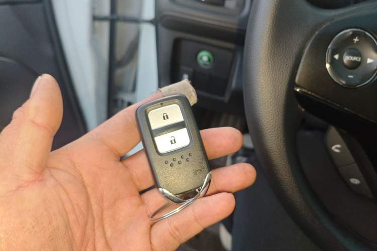 Used Honda Vezel 2017 1.8L CVT Front-Wheel Drive Pioneer Edition
