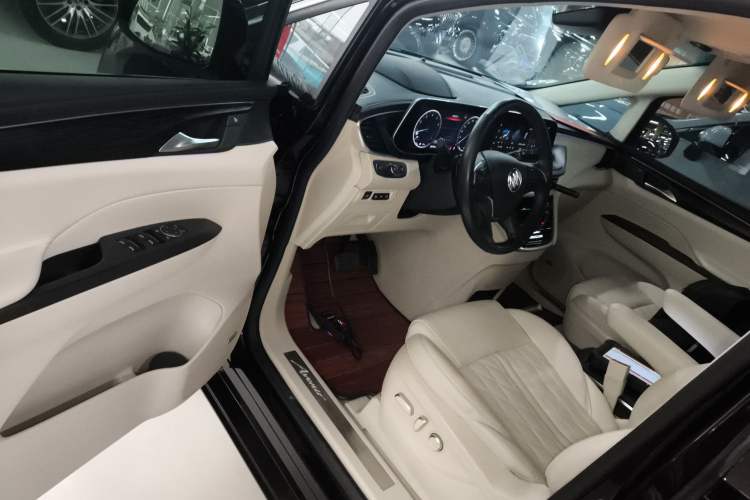 Used Buick GL8 2020 Avenir Avia Six-Seat Deluxe Edition