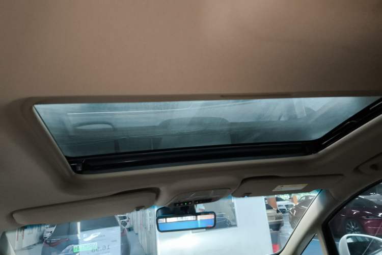 Used Buick GL8 2021 ES Land Cruiser 653T Luxury Edition