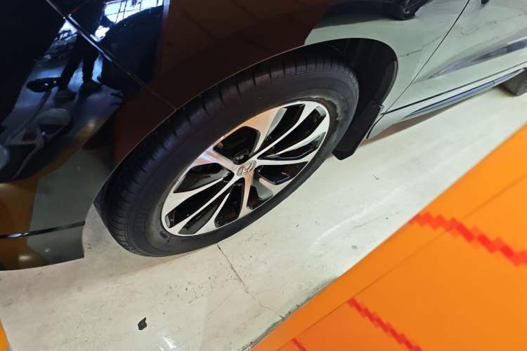 Used Honda Avancier 2017 240TURBO Two-Wheel Drive Elite Edition
