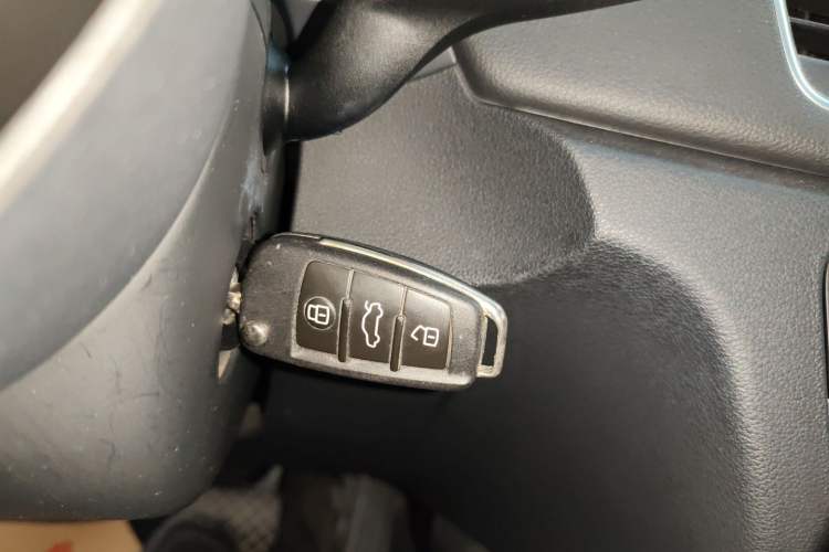 Used Audi Q3 2017 30 TFSI Fashion Model
