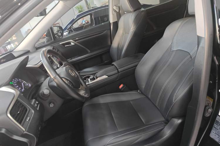 Used Lexus RX 2016 300 Two-Wheel Drive Comfort Edition China V Standard
