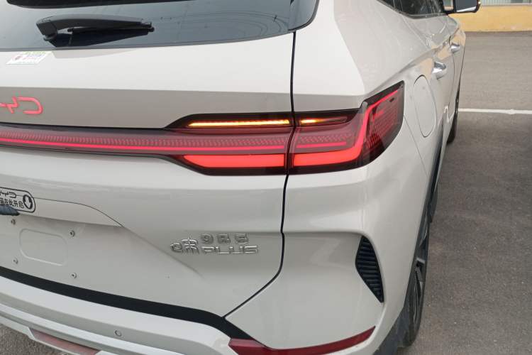 Used BYD Song PLUS New Energy 2025 DM-i 160KM Flagship Model
