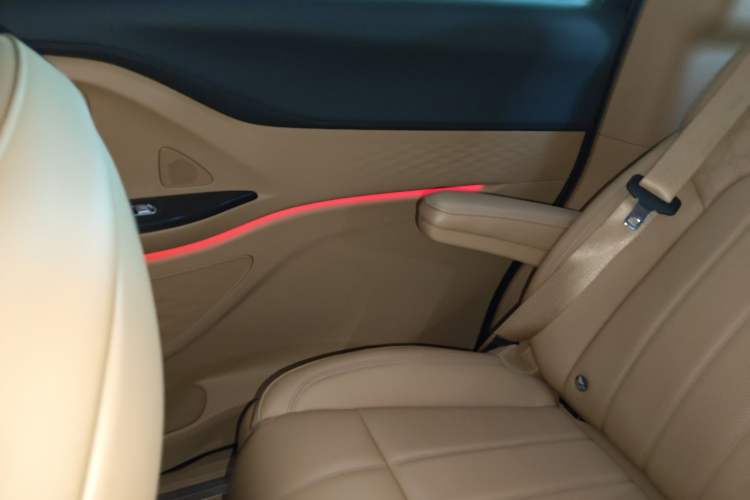 Used VOYAH Dream 2022 Low-Carbon Edition Plus Intelligent Driving Package
