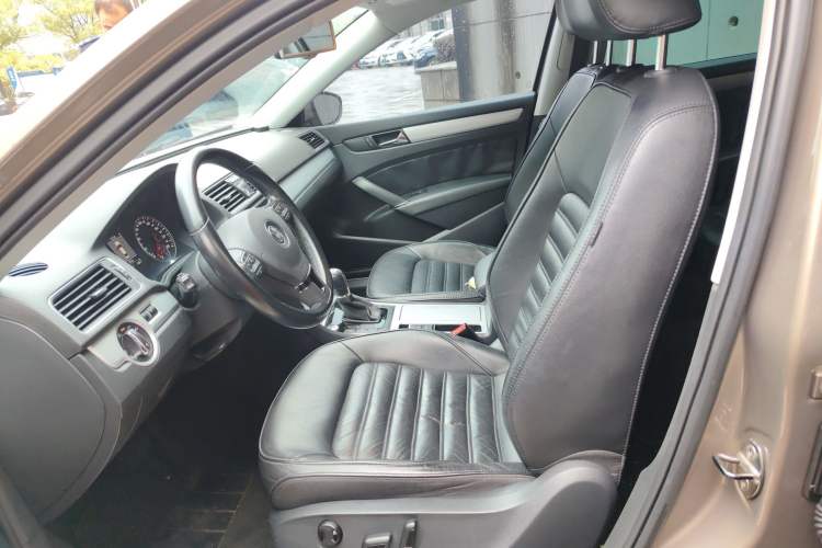 Used Volkswagen Passat 2014 1.8TSI DSG Prestige Edition