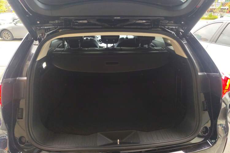 Used Wey VV7 2019 Upgraded Model 2.0T Flagship Version China VI