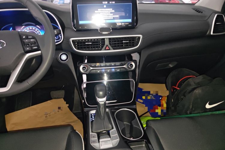 Used Hyundai Tucson 2020 280TGDi Two-Wheel-Drive GLS Fashion Edition China VI Standard
