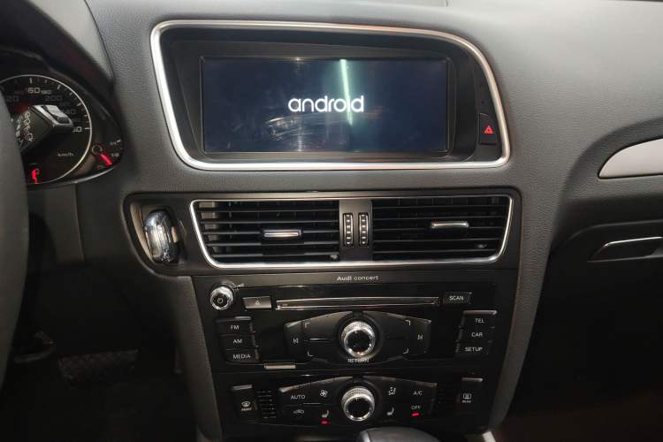 Used Audi Q5 2017 Plus 40 TFSI Ambition Model