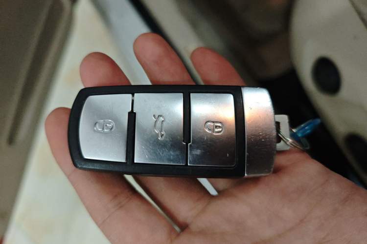 Used Volkswagen Magotan 2013 1.8TSI Premier Model