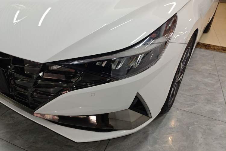 Used Hyundai Elantra 2022 240TGDi DCT LUX Prestige Edition