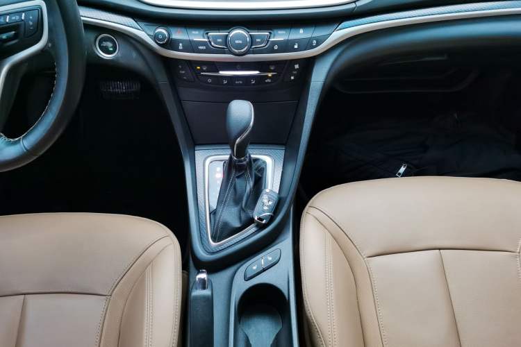 Used Buick GT 2018 18T Automatic Flagship Model