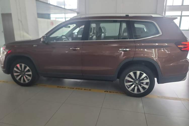 Used Roewe RX8 2018 30T Two-Wheel Drive Flagship Edition