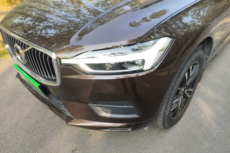 Used Volvo XC60 2019 T5 4x4 Zhiyuan Edition China VI Standard
