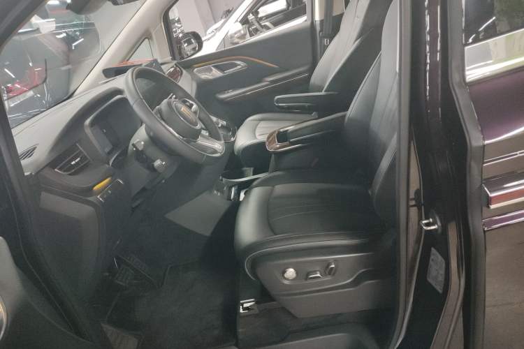 Used Hongqi HQ9 2023 2.0T Smart Connect Flagship Edition
