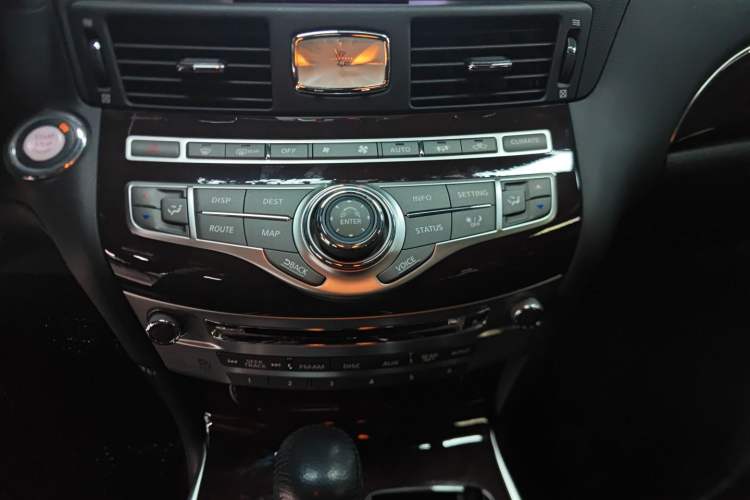 TDK.VehicleDetails.img