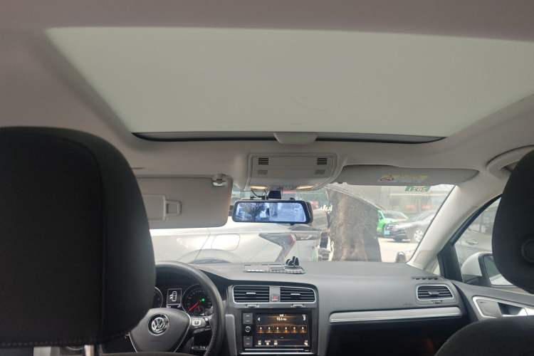 Used Volkswagen Golf 2019 280TSI DSG Comfort Version China VI Standard