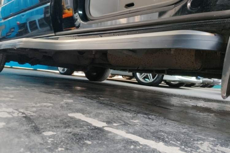 Used Ford Tourneo Custom 2016 2.0T Manual Elite Version
