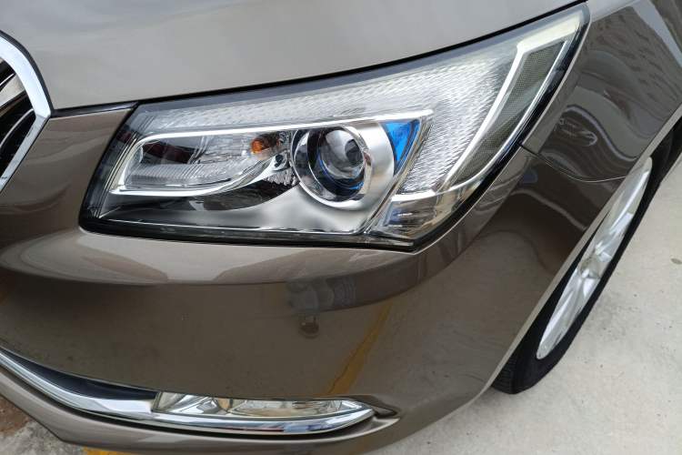 Used Buick LaCrosse 2013 2.4L SIDI Leading Comfort Version
