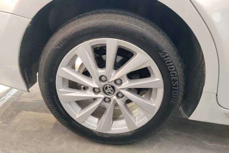 Used Toyota Camry 2023 2.0G Luxury Edition
