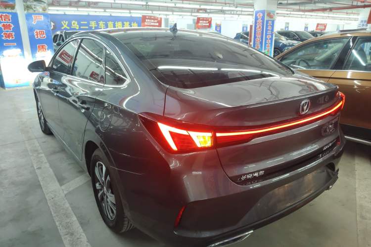 Used Changan Eado 2024 PLUS Blue Whale NE 1.4T GDI DCT High-Energy Edition