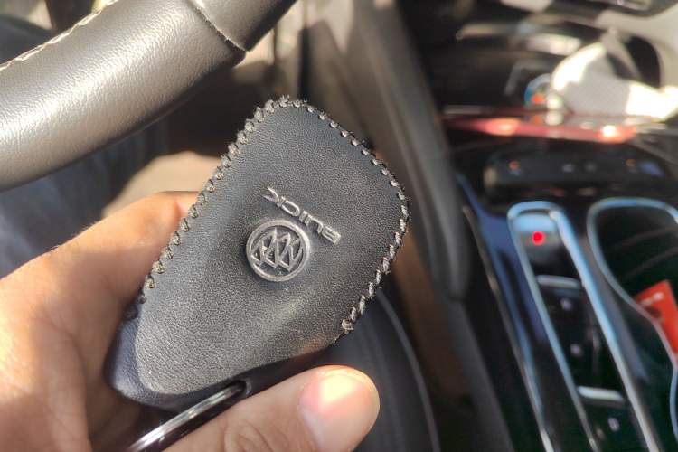 Used Buick Envision 2022 Encore Plus 652T Five-Seat Luxury Model
