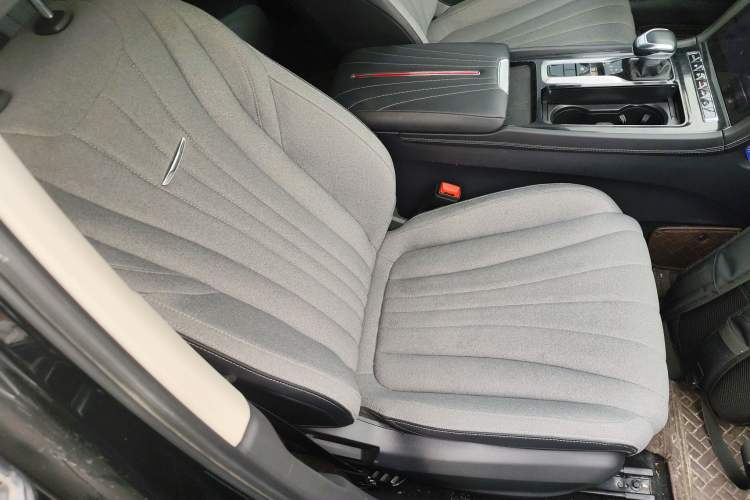 Used Hongqi H5 2024 1.5T DCT Smart Connect Flagship Edition
