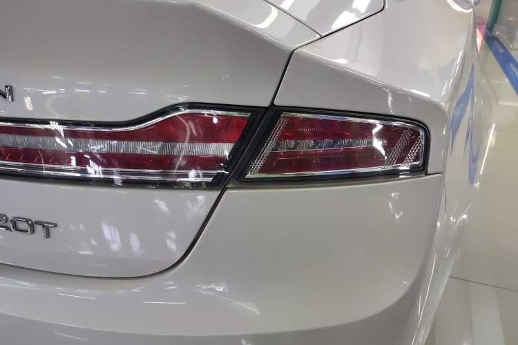 Used Lincoln MKZ 2020 2.0T Deluxe Edition
