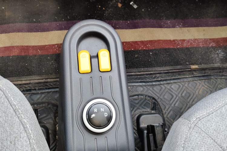 Used Wuling Hongguang MINIEV 2022 Macaron Premium Model – Lithium Iron Phosphate
