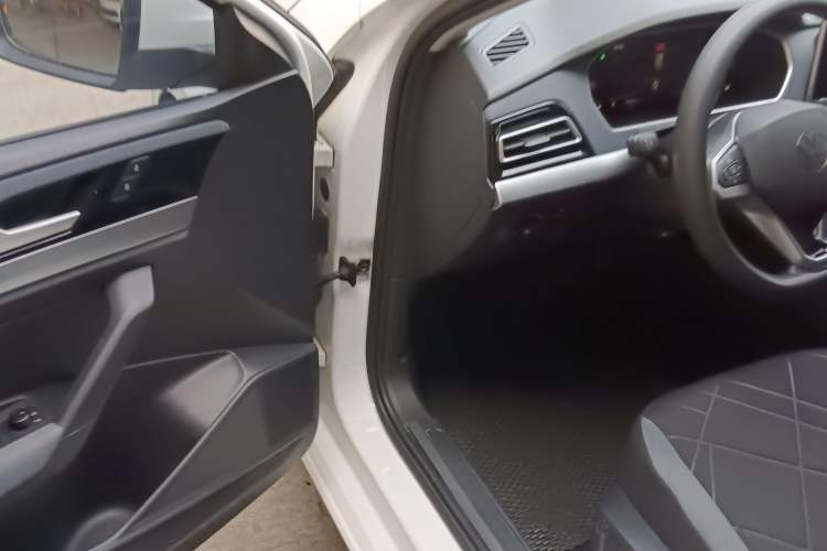 Used Volkswagen Lavida 2023 Revised 1.5L Automatic DeYi Edition
