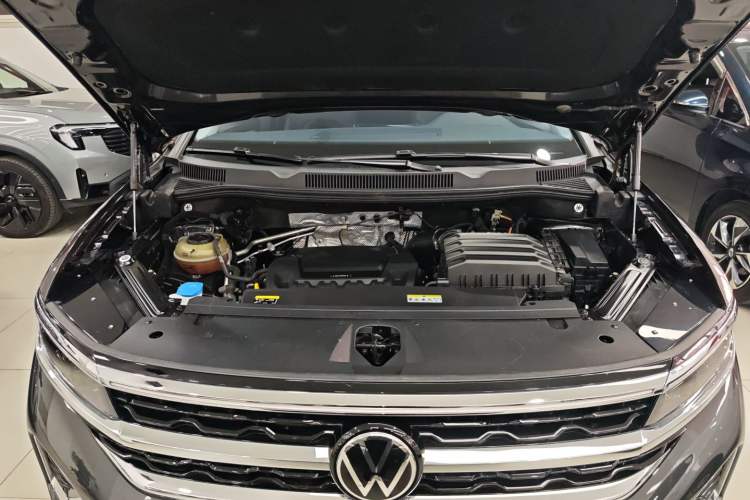 Used Volkswagen Talagon 2022 380TSI All-Wheel-Drive Luxury Prestige Pro 7-Seater
