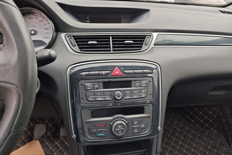 Used Peugeot 308 2014 Enjoy Edition Classic 1.6L Manual YouShang Model
