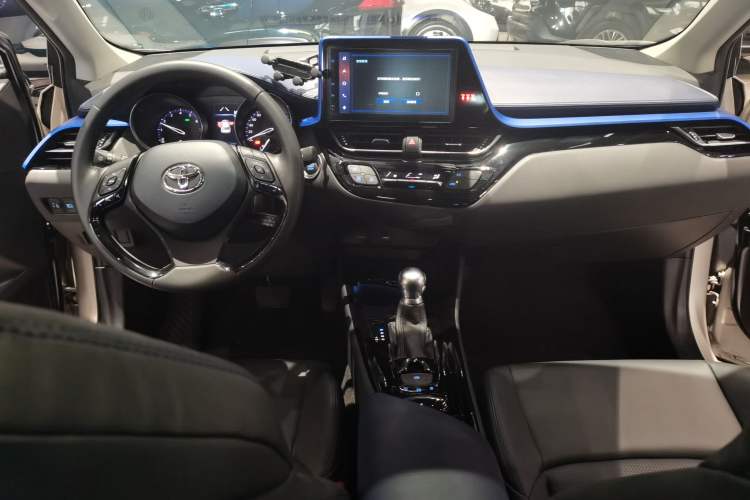 Used Toyota C-HR 2021 2.0L Luxury Edition
