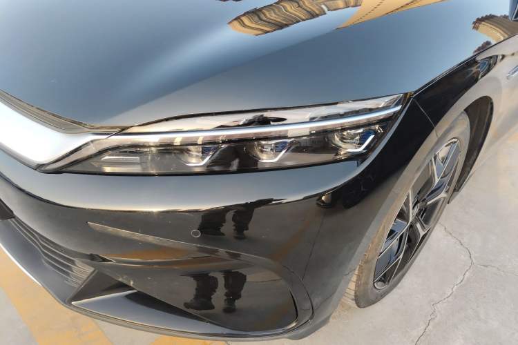 Used BYD Han 2024 EV Glory Edition 715KM Front-Wheel-Drive Flagship Model
