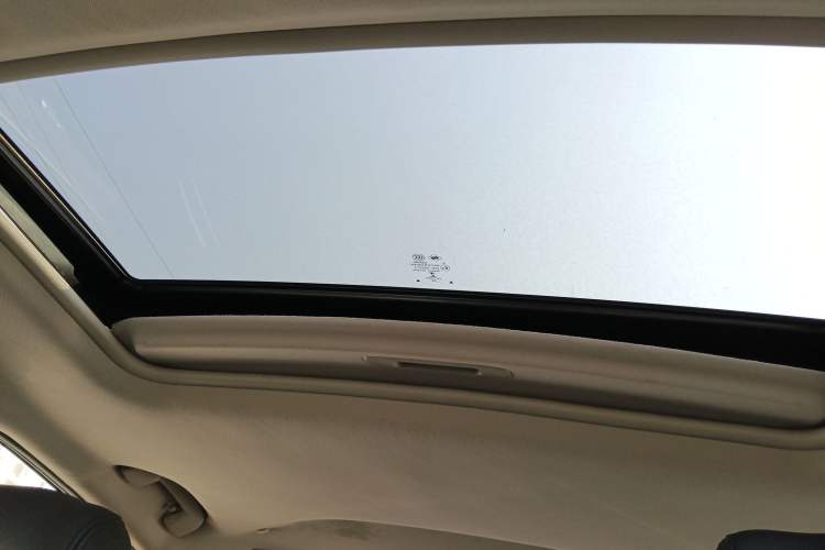 Used Citroen C4L 2014 1.6THP Intelligent Drive Automatic Dynamic Model
