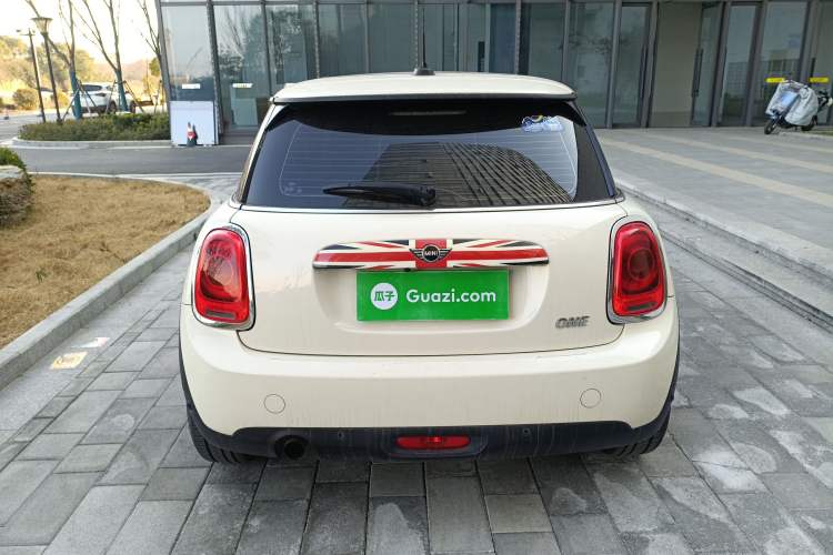 Used  MINI 2019 1.5T ONE PLUS
