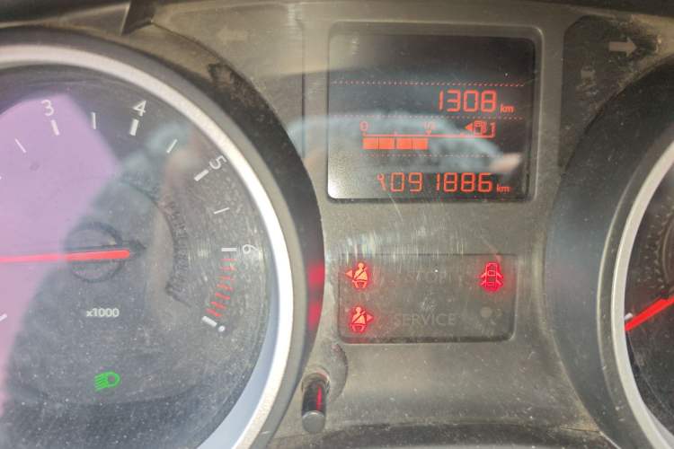 Used Citroen C3-XR 2015 1.6L Manual Fashion Edition