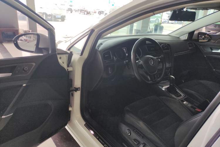 Used Volkswagen Golf 2019 280TSI DSG Luxury Version China V Standard
