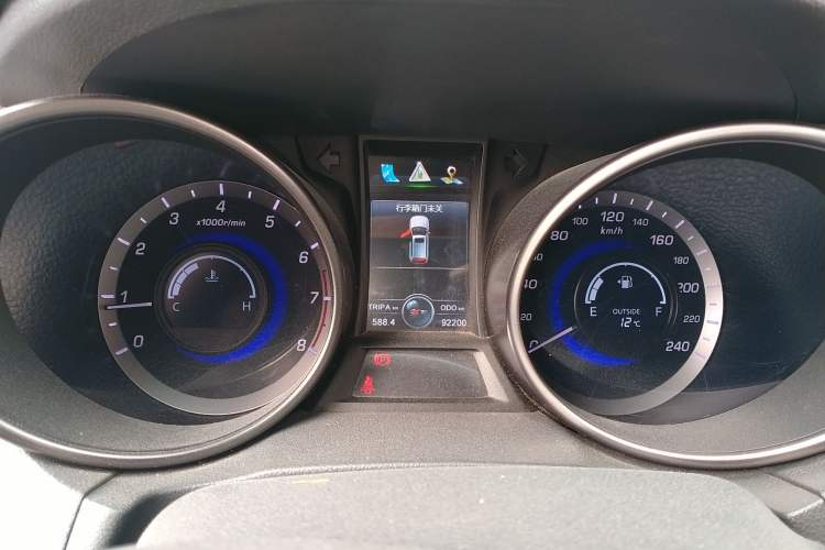 Used Changan CS75 2014 2.0L Manual Luxury Version China V Standard
