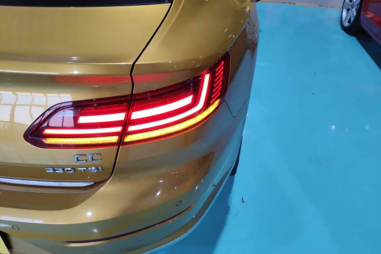 Used Volkswagen FAW-Volkswagen CC 2020 330TSI Glamour Edition China VI Standard
