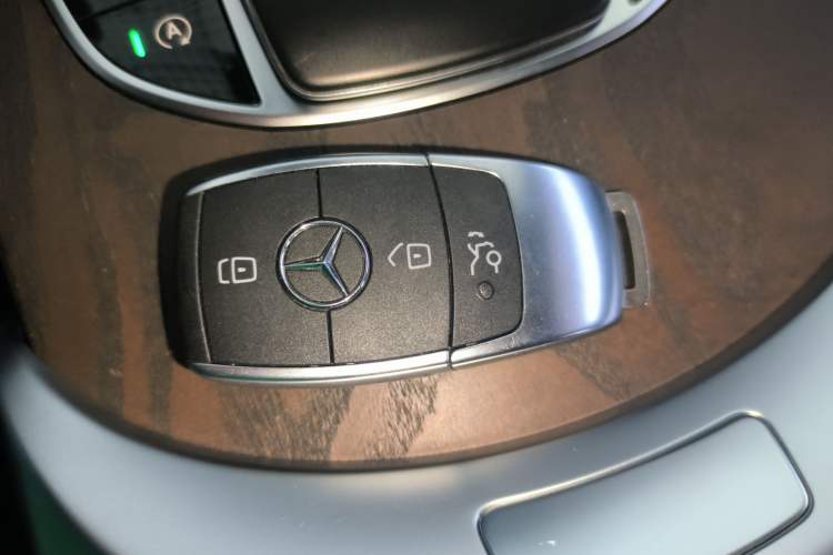 Used Mercedes-Benz GLC 2022 GLC 300 L 4MATIC Dynamic Edition Prestige Model