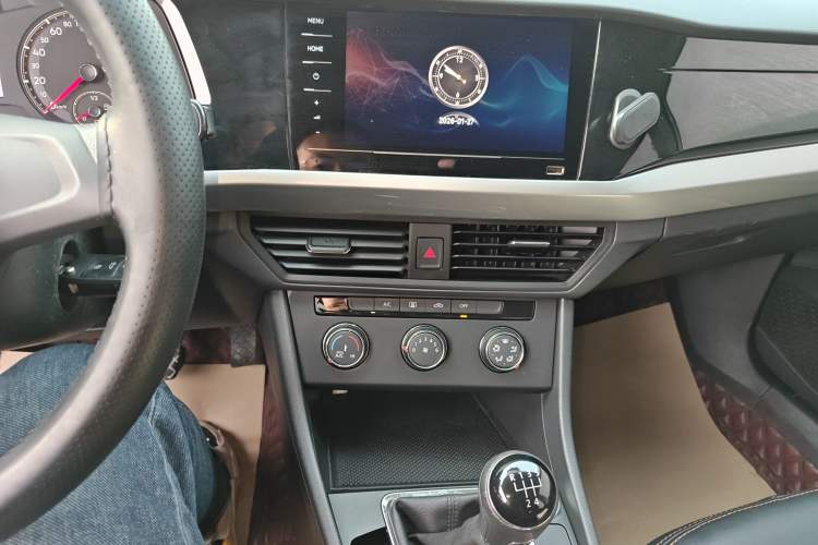 Used Volkswagen Bora 2021 1.5L Manual Fashion Smart Connect Edition